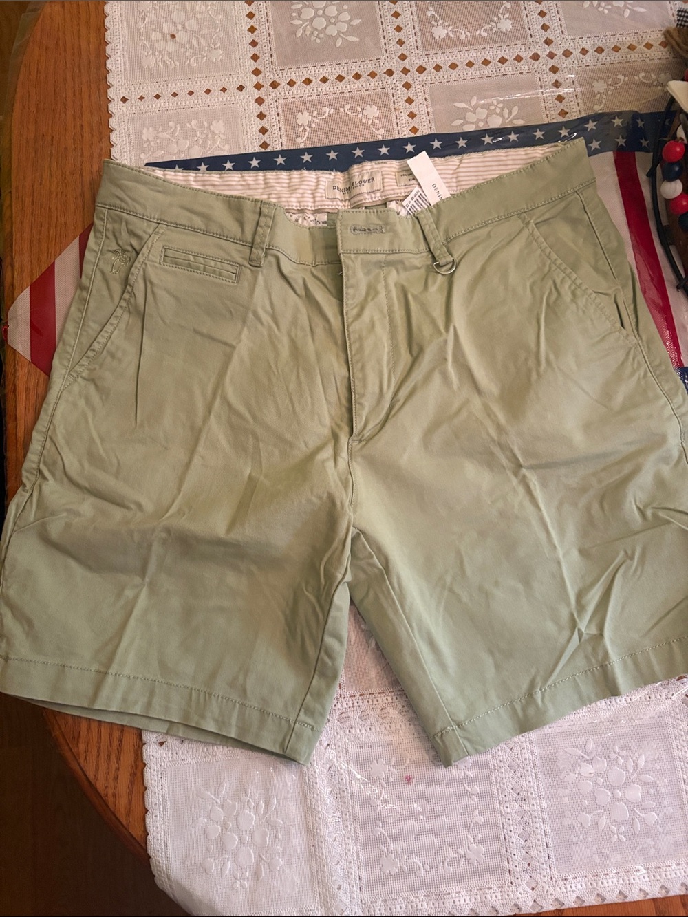 Denim & Flower Sage Green Flat-Front Men's Shorts